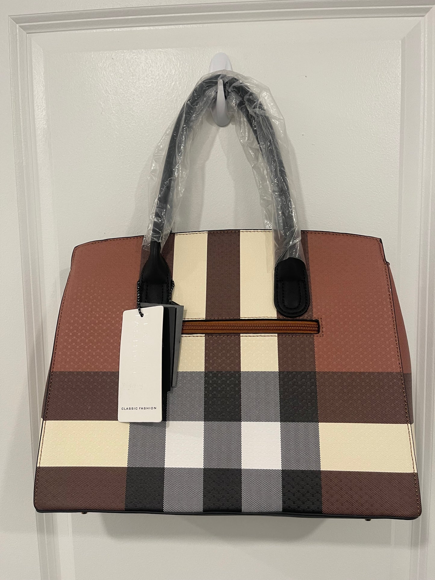 Elegant Squared Handbag Purse