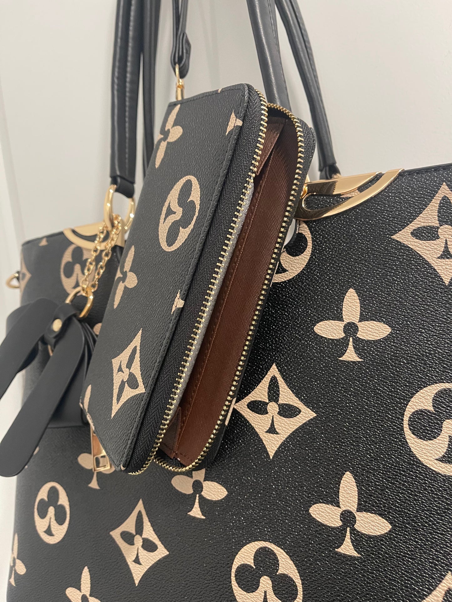Handbag 👜